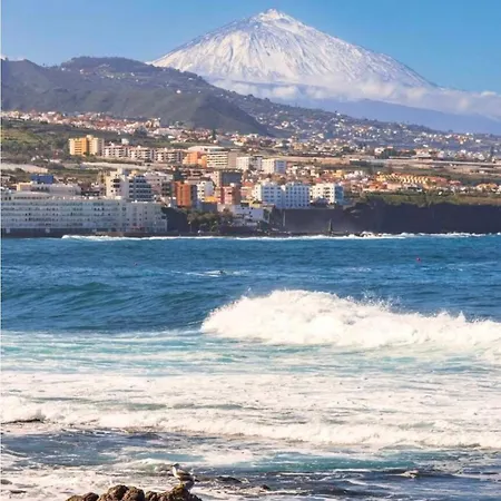 Vistas Al Mar Apartment *